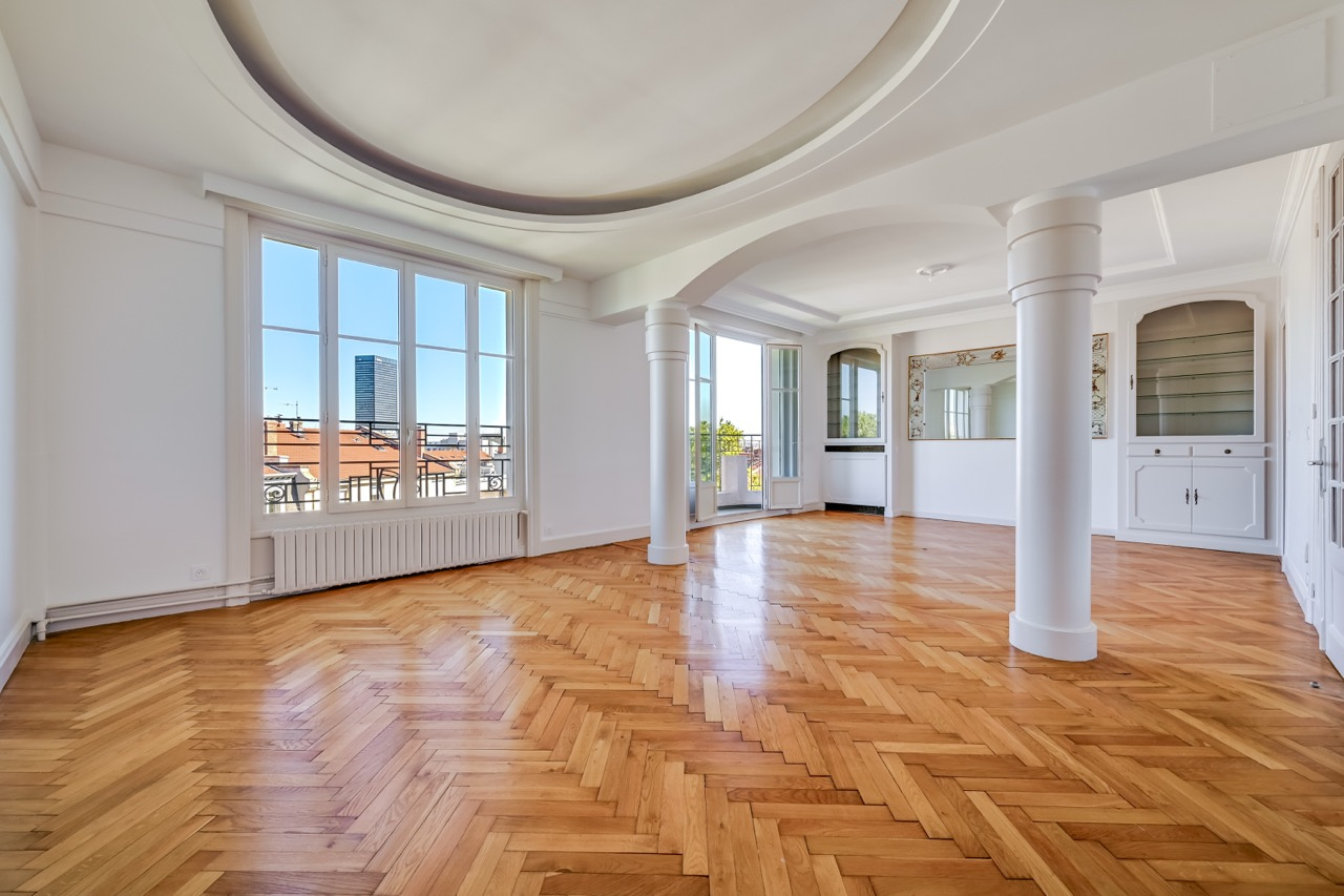 LYON 7e SAINT LOUIS.Appartement familial avec balcon et stationnement